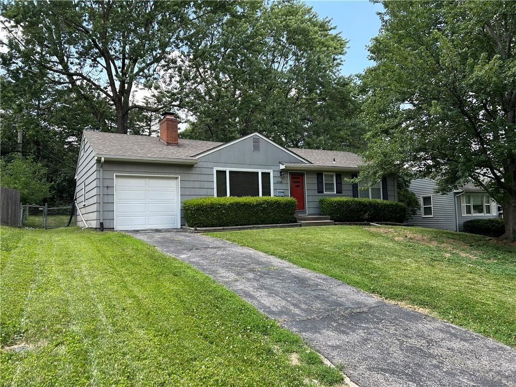 6708 Woodward Street, Overland Park, KS 66204