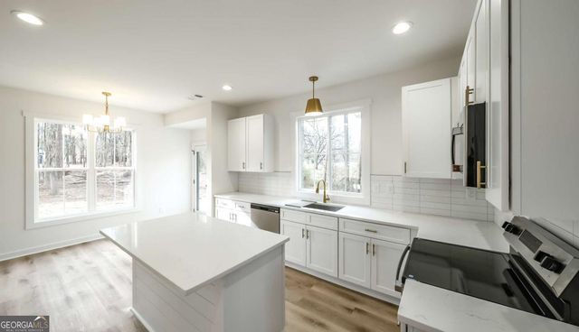 4 Whispering Pines Road NE, Rome, GA 30161