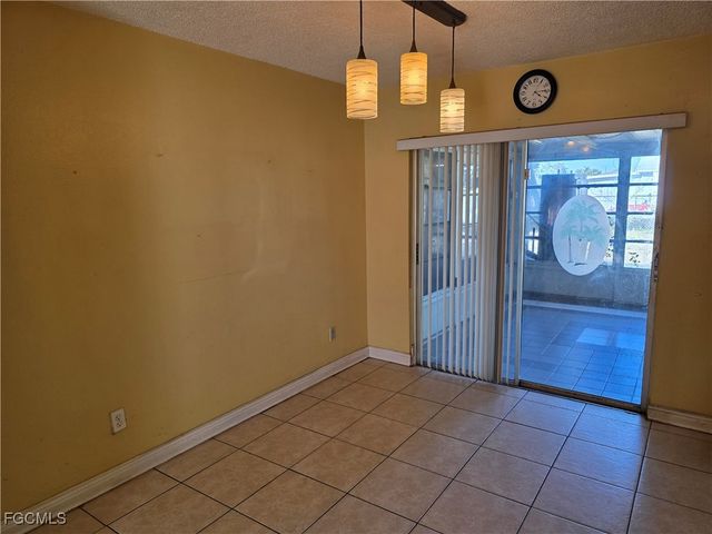 308 Stanford ST, Lehigh Acres, FL 33936