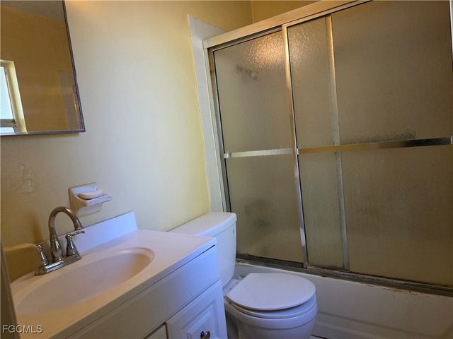 308 Stanford ST, Lehigh Acres, FL 33936