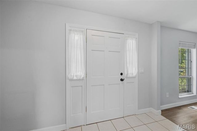 715 Westbridge Drive, St Peters, MO 63376