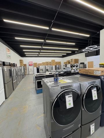 Appliances Sales Store, Miami, FL 33176
