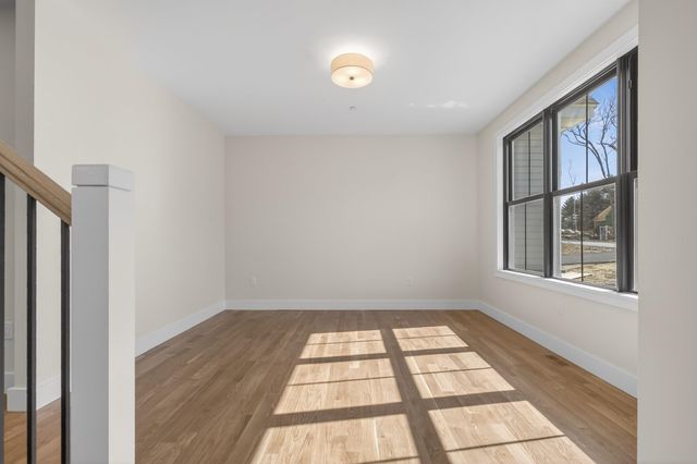 8 Carmel Road, Pelham, NH 03076