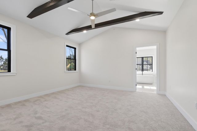 8 Carmel Road, Pelham, NH 03076