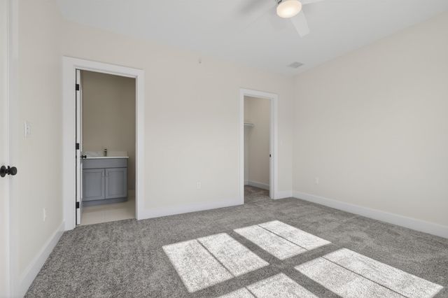 8 Carmel Road, Pelham, NH 03076