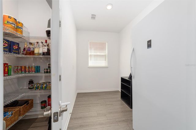 7233 SW 64TH STREET ROAD, Ocala, FL 34476