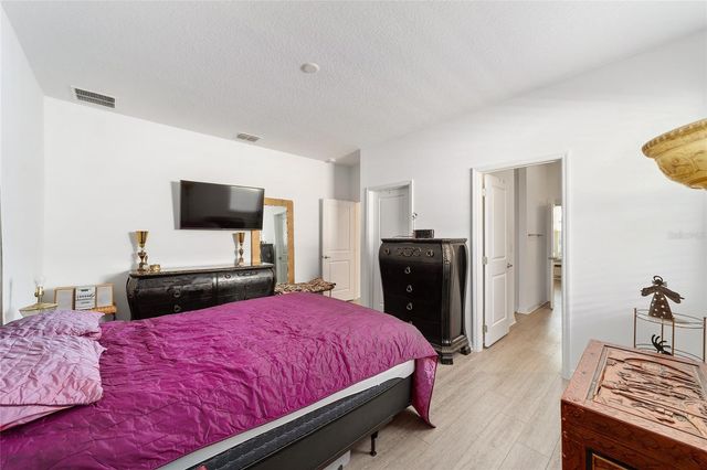 7233 SW 64TH STREET ROAD, Ocala, FL 34476