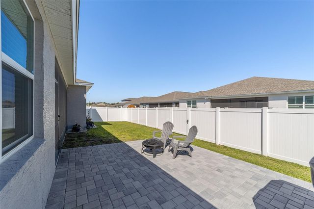 7233 SW 64TH STREET ROAD, Ocala, FL 34476