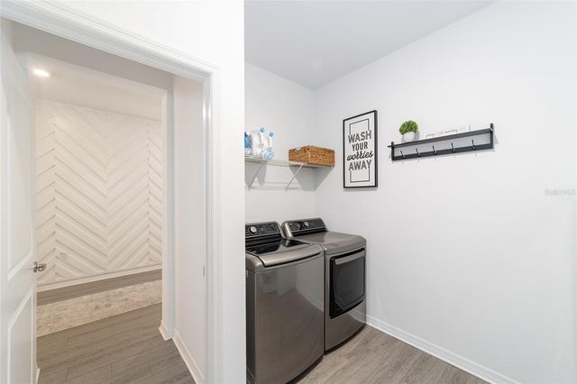 7233 SW 64TH STREET ROAD, Ocala, FL 34476