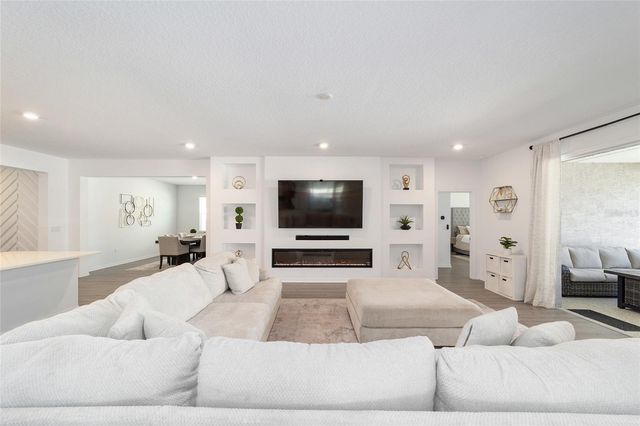 7233 SW 64TH STREET ROAD, Ocala, FL 34476