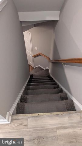 1875 TIGER LILY CIR, Woodbridge, VA 22192