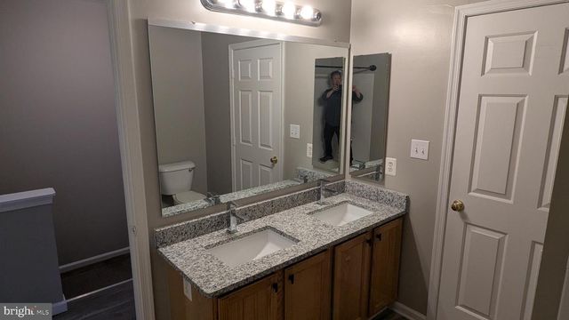 1875 TIGER LILY CIR, Woodbridge, VA 22192