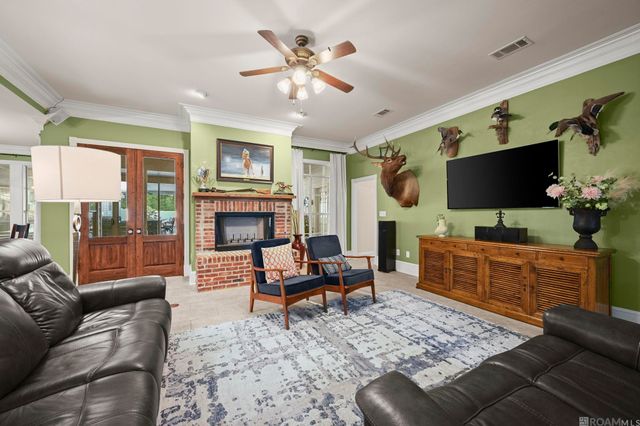 4011 Balmoral Dr, Jackson, LA 70748