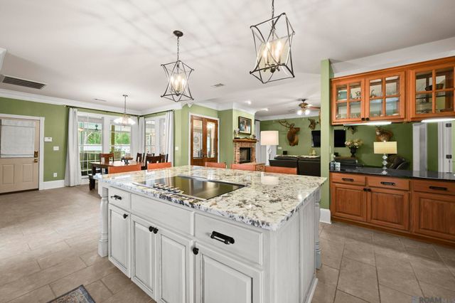 4011 Balmoral Dr, Jackson, LA 70748
