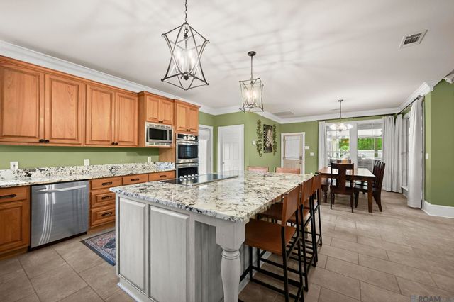 4011 Balmoral Dr, Jackson, LA 70748