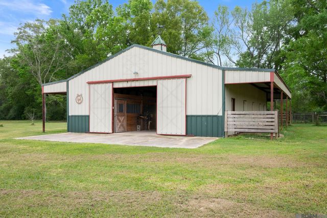 4011 Balmoral Dr, Jackson, LA 70748