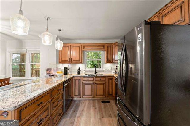 104 Caracas Drive, Woodstock, GA 30188