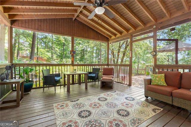 104 Caracas Drive, Woodstock, GA 30188
