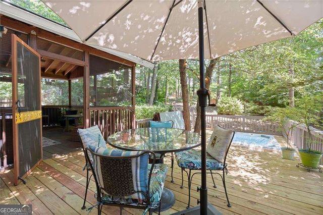 104 Caracas Drive, Woodstock, GA 30188