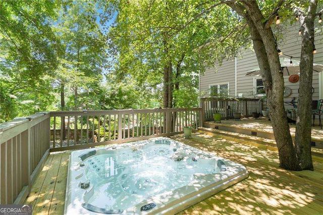104 Caracas Drive, Woodstock, GA 30188