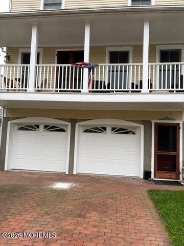 24 Bath Avenue, Ocean Grove, NJ 07756