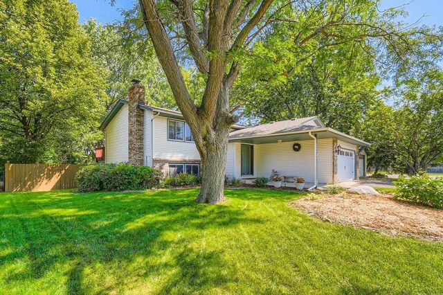 11132 100th Place N, Maple Grove, MN 55369