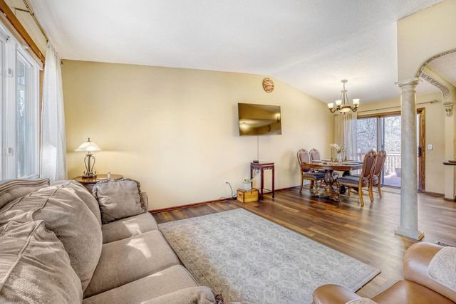 11132 100th Place N, Maple Grove, MN 55369