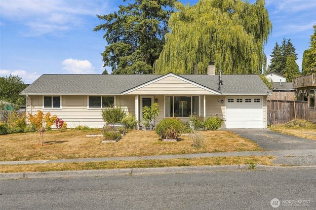 4813 190th Street SW, Lynnwood, WA 98036