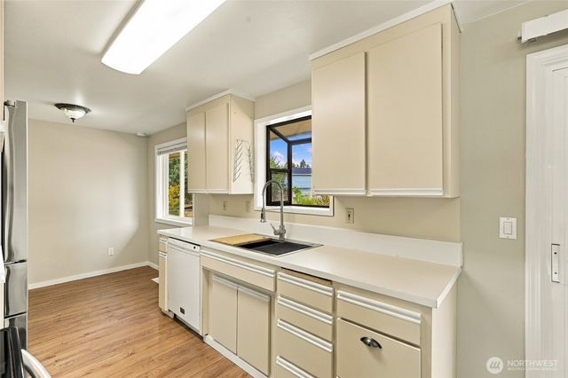 4813 190th Street SW, Lynnwood, WA 98036