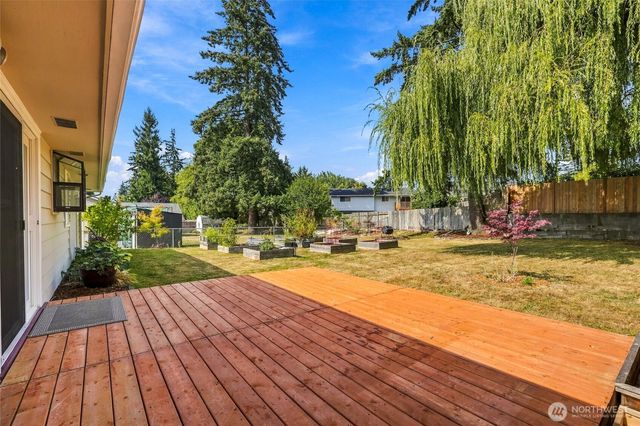 4813 190th Street SW, Lynnwood, WA 98036