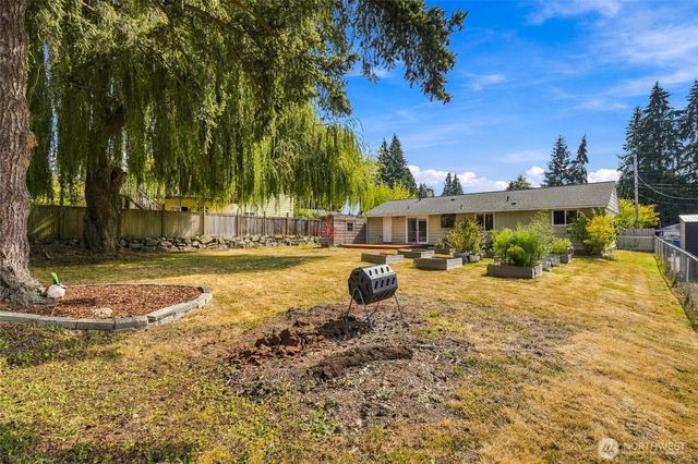 4813 190th Street SW, Lynnwood, WA 98036