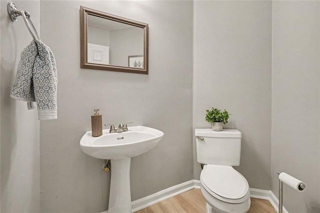 1049 Swaying Pines Trace, Marietta, GA 30066