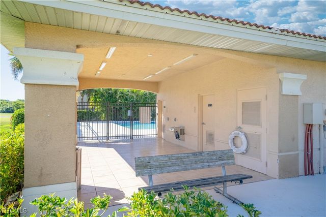 4172 Castilla CIR 203, Fort Myers, FL 33916