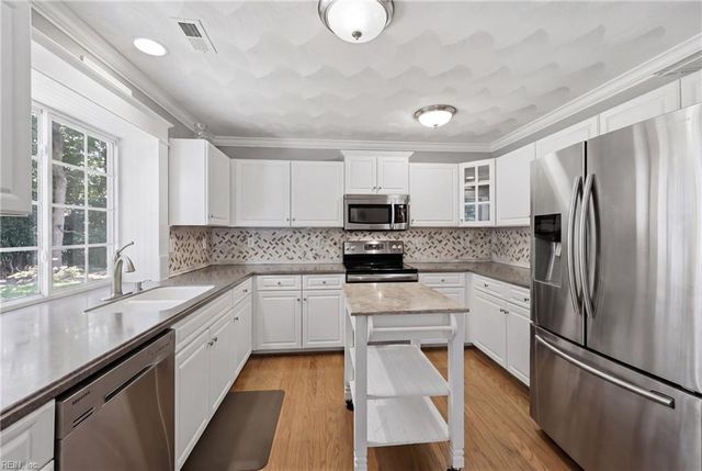 13279 Regent Park WALK, Carrollton, VA 23314