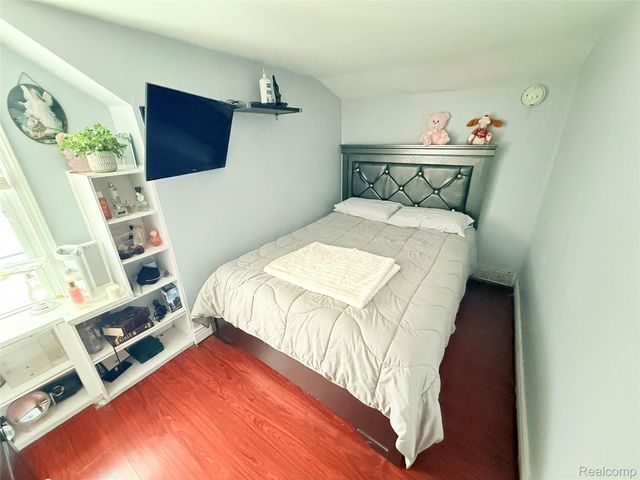 33526 Duncan, Fraser, MI 48026