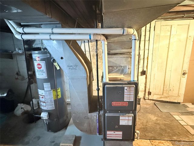 33526 Duncan, Fraser, MI 48026