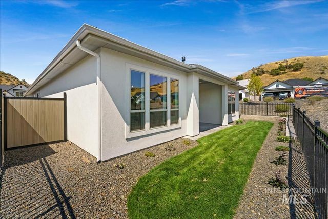 6616 N Good Dr, Eagle, ID 83629