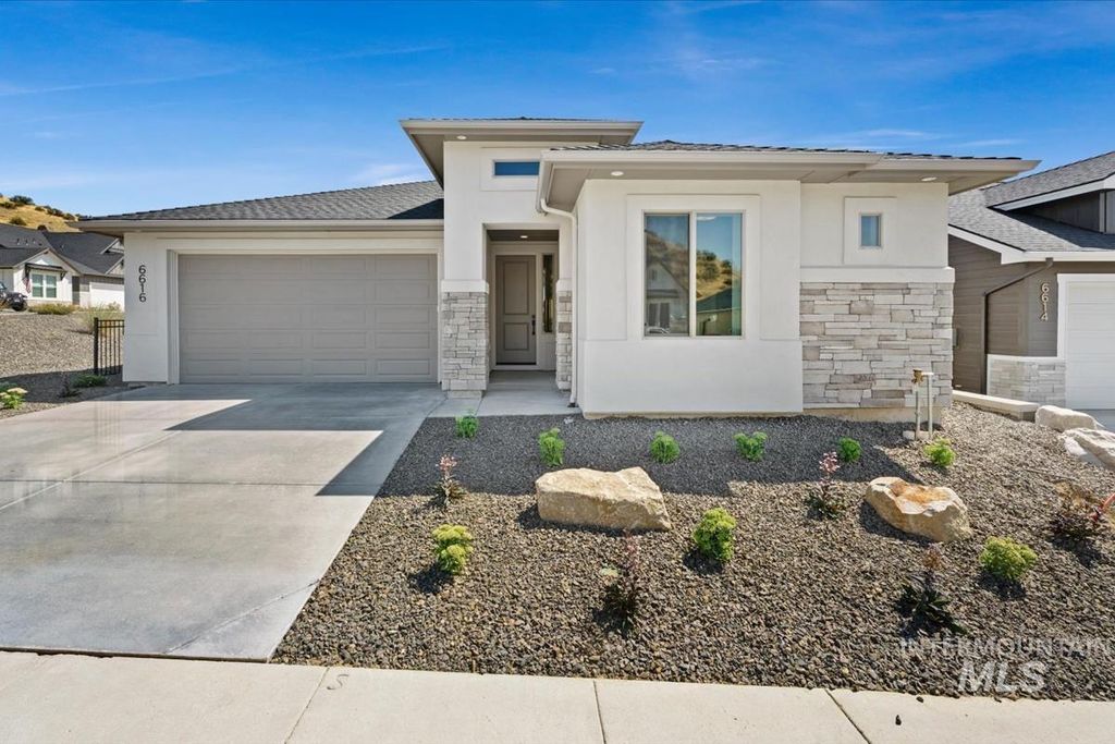 6616 N Good Dr, Eagle, ID 83629