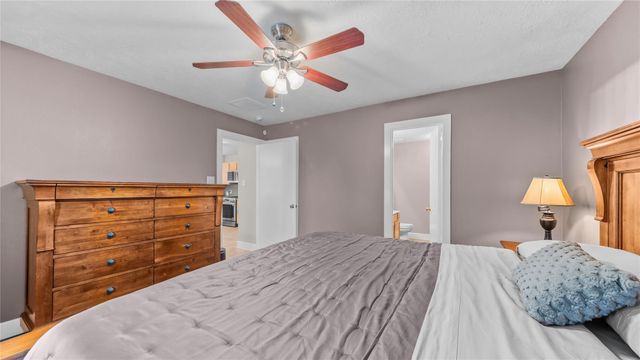 9906 Farrell Drive, Houston, TX 77070