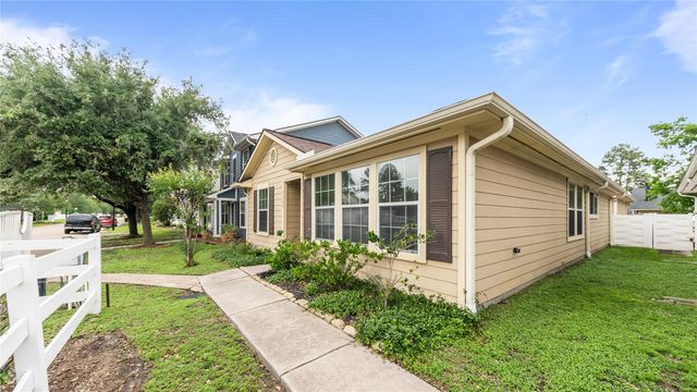 9906 Farrell Drive, Houston, TX 77070