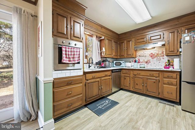 27504 RIVERSIDE DR, Fruitland, MD 21826