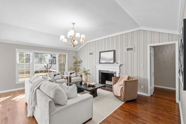 1231 W 70 Terrace, Kansas City, MO 64113