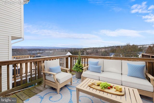 509 HUPPS HILL CT, Strasburg, VA 22657