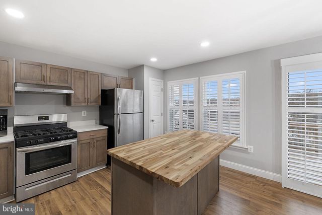 509 HUPPS HILL CT, Strasburg, VA 22657