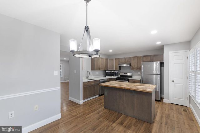 509 HUPPS HILL CT, Strasburg, VA 22657