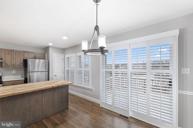 509 HUPPS HILL CT, Strasburg, VA 22657