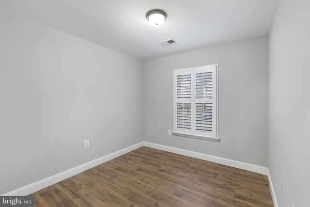 509 HUPPS HILL CT, Strasburg, VA 22657