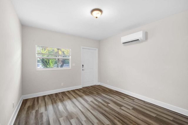 403 50th Street, West Palm Beach, FL 33407