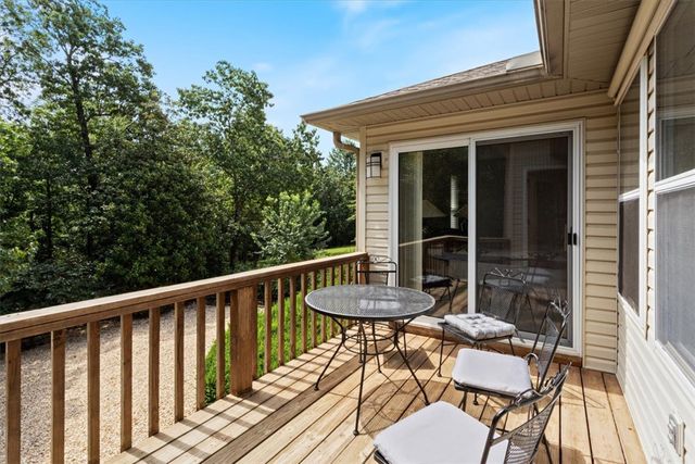 12 McKenzie Drive, Bella Vista, AR 72715