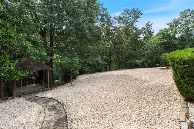 12 McKenzie Drive, Bella Vista, AR 72715